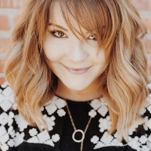 Meet your Posher, Alexia